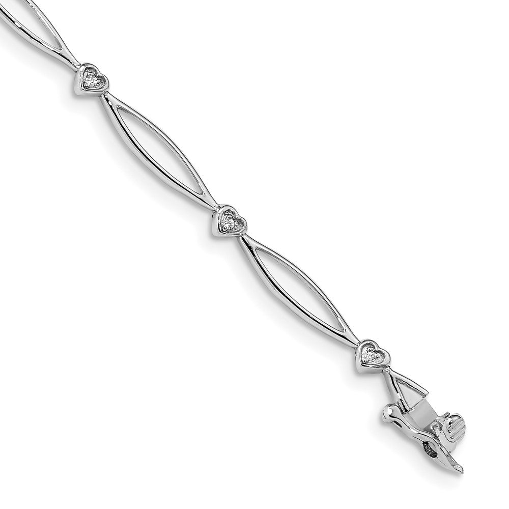 14k White Gold Complete 0.03 carat Diamond Heart and Oval Link 7.25 inch Bracelet, 7 x 4 mm