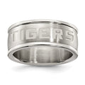 LOUISIANA STATE UNIV STAINLESS STEEL LOGO BAND RING SIZE 6, 0.7 x 0.3 mm