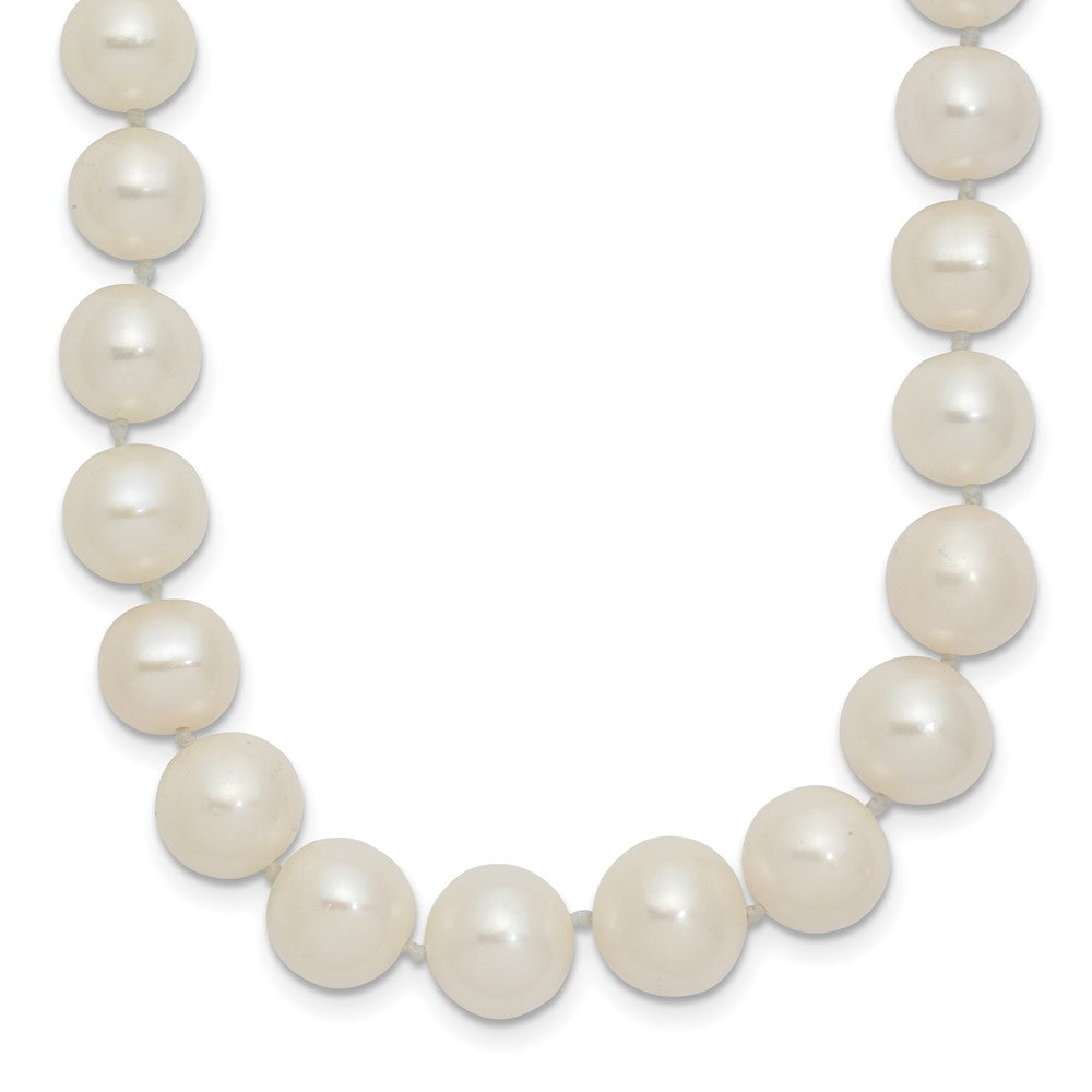 14k 7.5-9mm White Freshwater Cultured Pearl Graduated 18 inch Necklace, 18 mm
