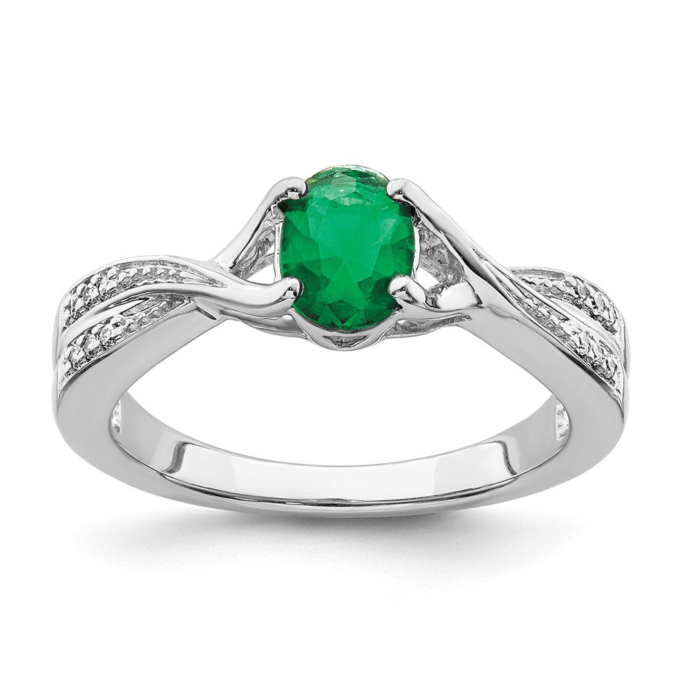 14k White Gold 7x5mm Oval Emerald and 1/15 carat Diamond Ring, 0.84 ct