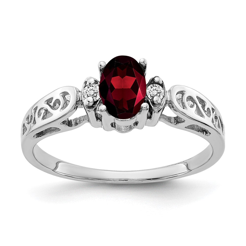 14k White Gold 6x4mm Oval Garnet and VS Diamond Filigree Ring, 0.634 ct