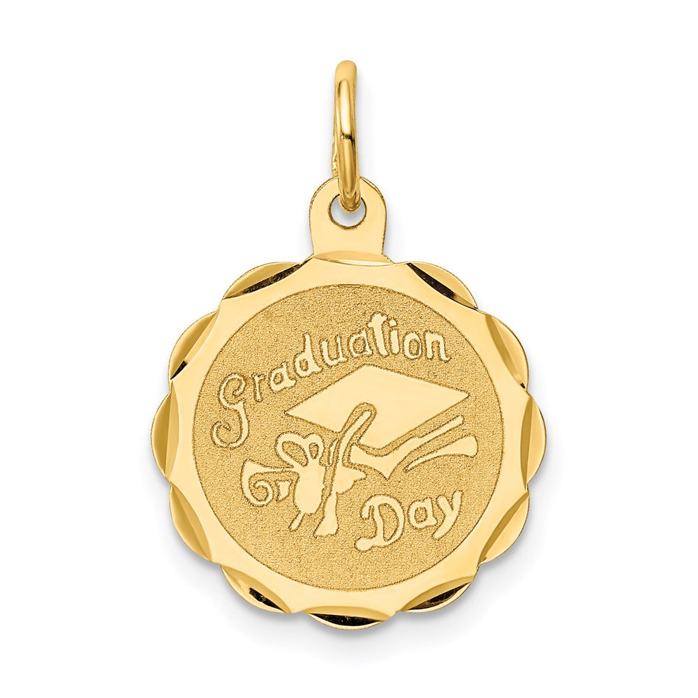 14k GRADUATION DAY with Cap 16mm Engravable Disc Charm, 22 x 16 mm, 0.54 g