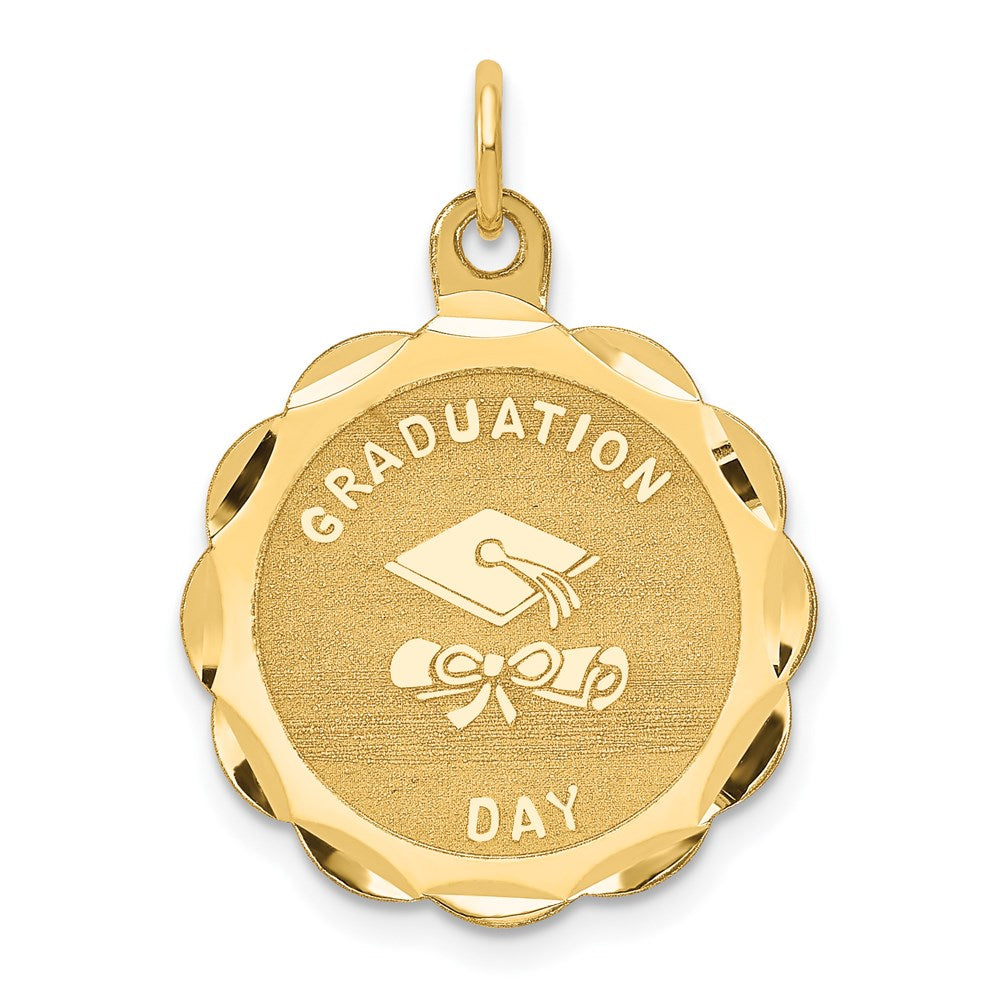 14k GRADUATION DAY with Cap 20mm Engravable Disc Charm, 26 x 20 mm