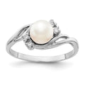 14k White Gold 6mm White Freshwater Cultured Pearl and 1/20 carat A Diamond Ring, 0.048 ct