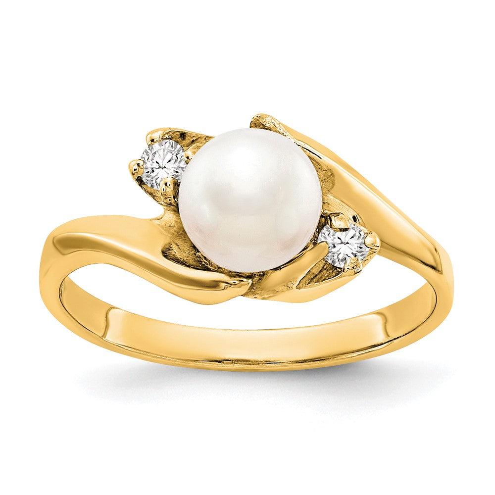 14k 6mm White Freshwater Cultured Pearl and 1/15 carat AA Diamond Ring, 0.082 ct